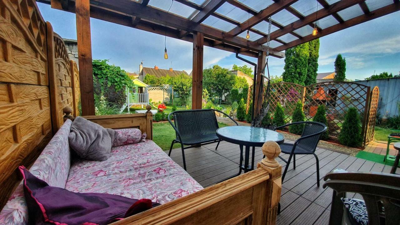 Villa Dom Adula à Janów Lubelski Extérieur photo